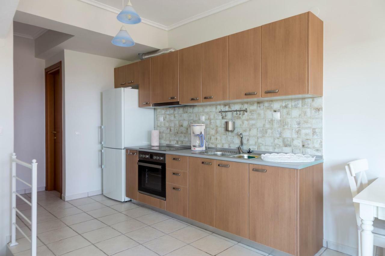 Villa Kristin 2 - 2Min Walk To Great Sandy, Shallow Beach Nikiti  Buitenkant foto