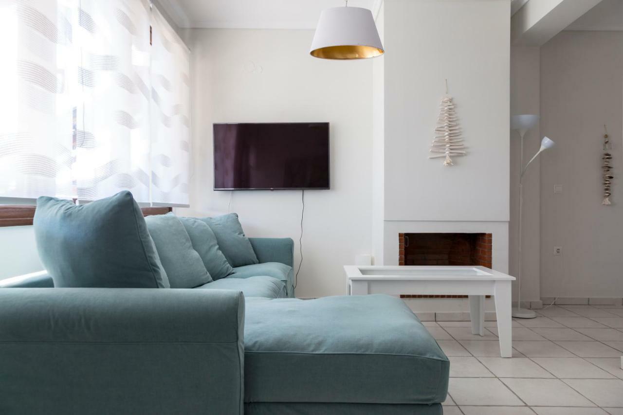 Villa Kristin 2 - 2Min Walk To Great Sandy, Shallow Beach Nikiti  Buitenkant foto