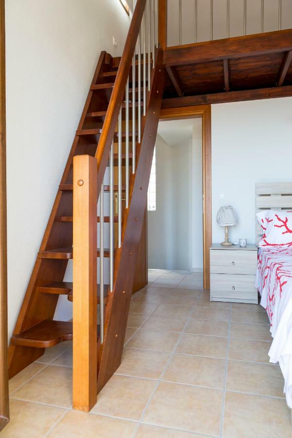 Villa Kristin 2 - 2Min Walk To Great Sandy, Shallow Beach Nikiti  Buitenkant foto